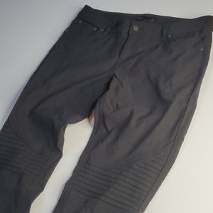 8 PRANA MOTO TRIM  ZIP TECH BLACK PANTS